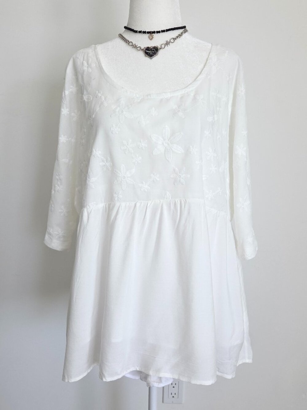 White Embroidered Babydoll Top XL Boho Floral Blouse Cottagecore Coquette Cotton